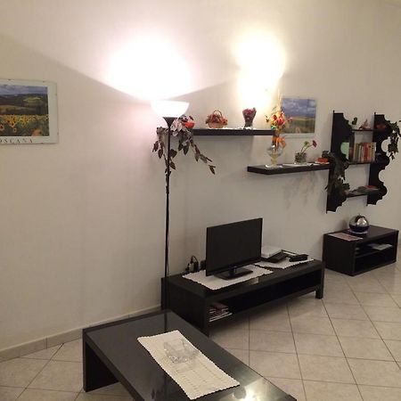 סן ג'יובאני ואלדרנו Casa Vacanze Alle Porte Del Chianti מראה חיצוני תמונה