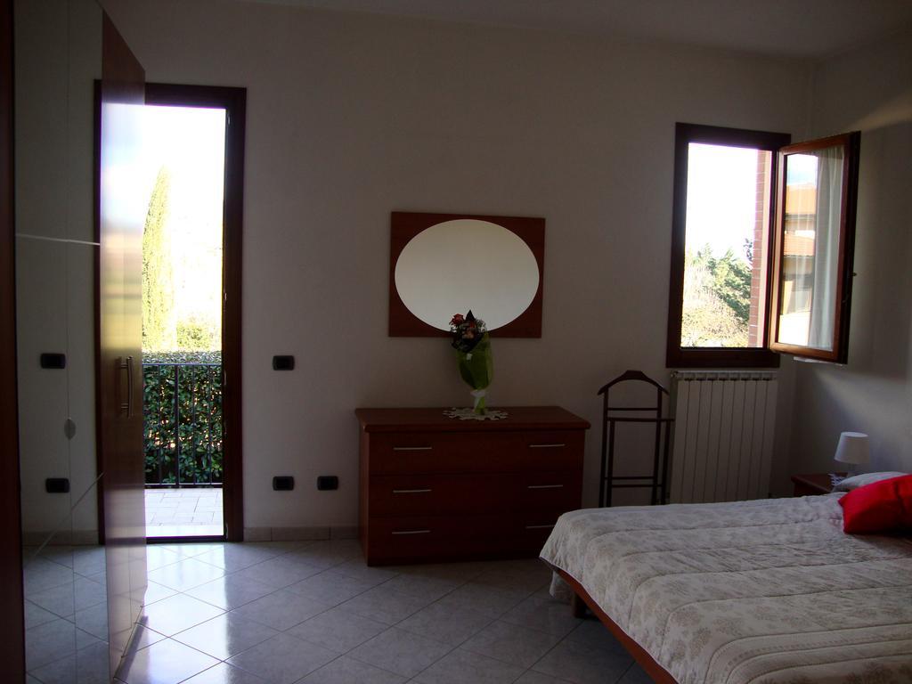 סן ג'יובאני ואלדרנו Casa Vacanze Alle Porte Del Chianti מראה חיצוני תמונה